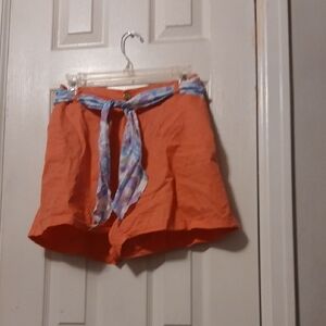 Coral Color Women's Shorts with Patterned Belt